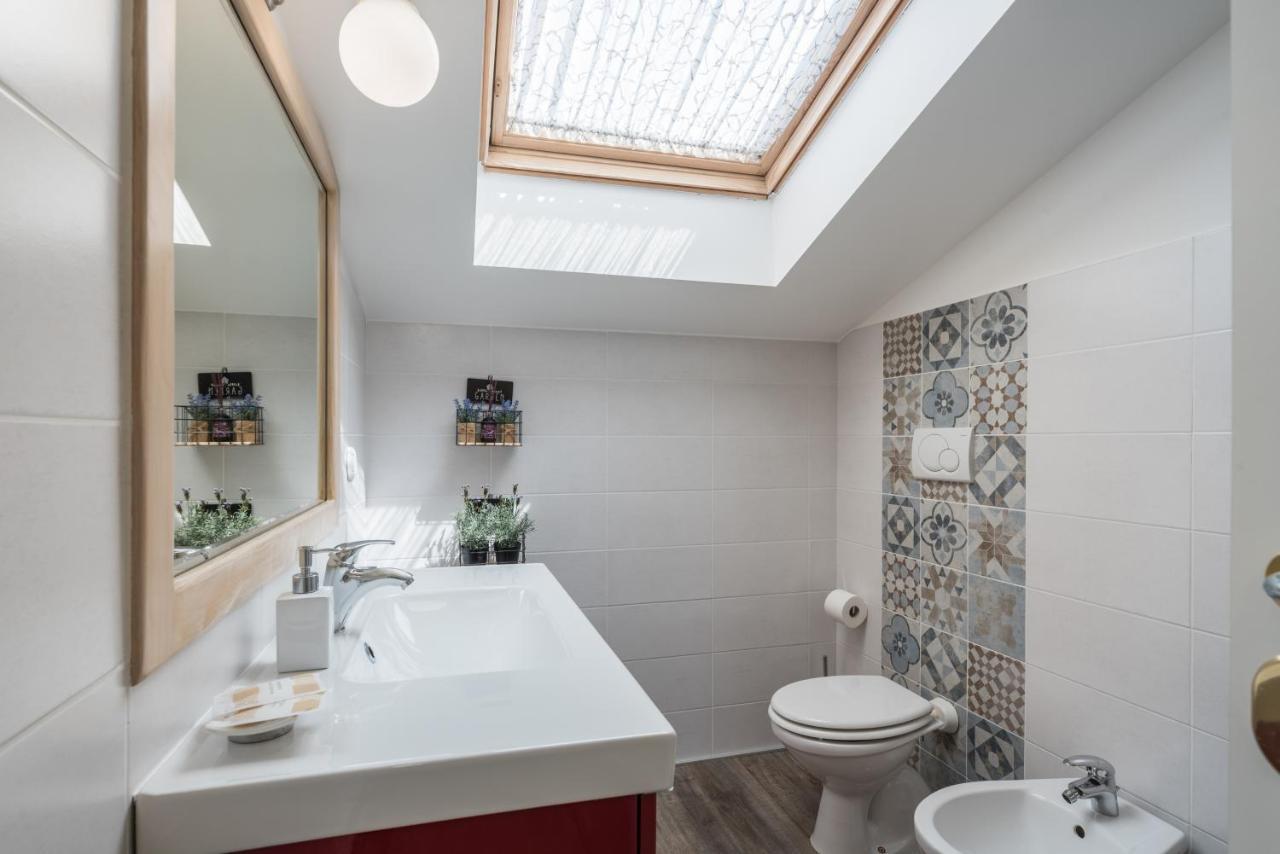 B&B L'Ulivo Fiumicino Bagian luar foto